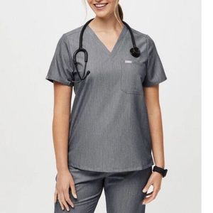 FIGS Catarina One Pocket Scrub Top Shirt Graphite